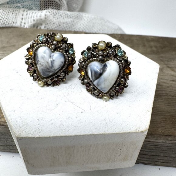 Vintage Heart Clip-On Earrings With Marbled Center & Rhinestone Accents Silverto - Picture 6 of 6